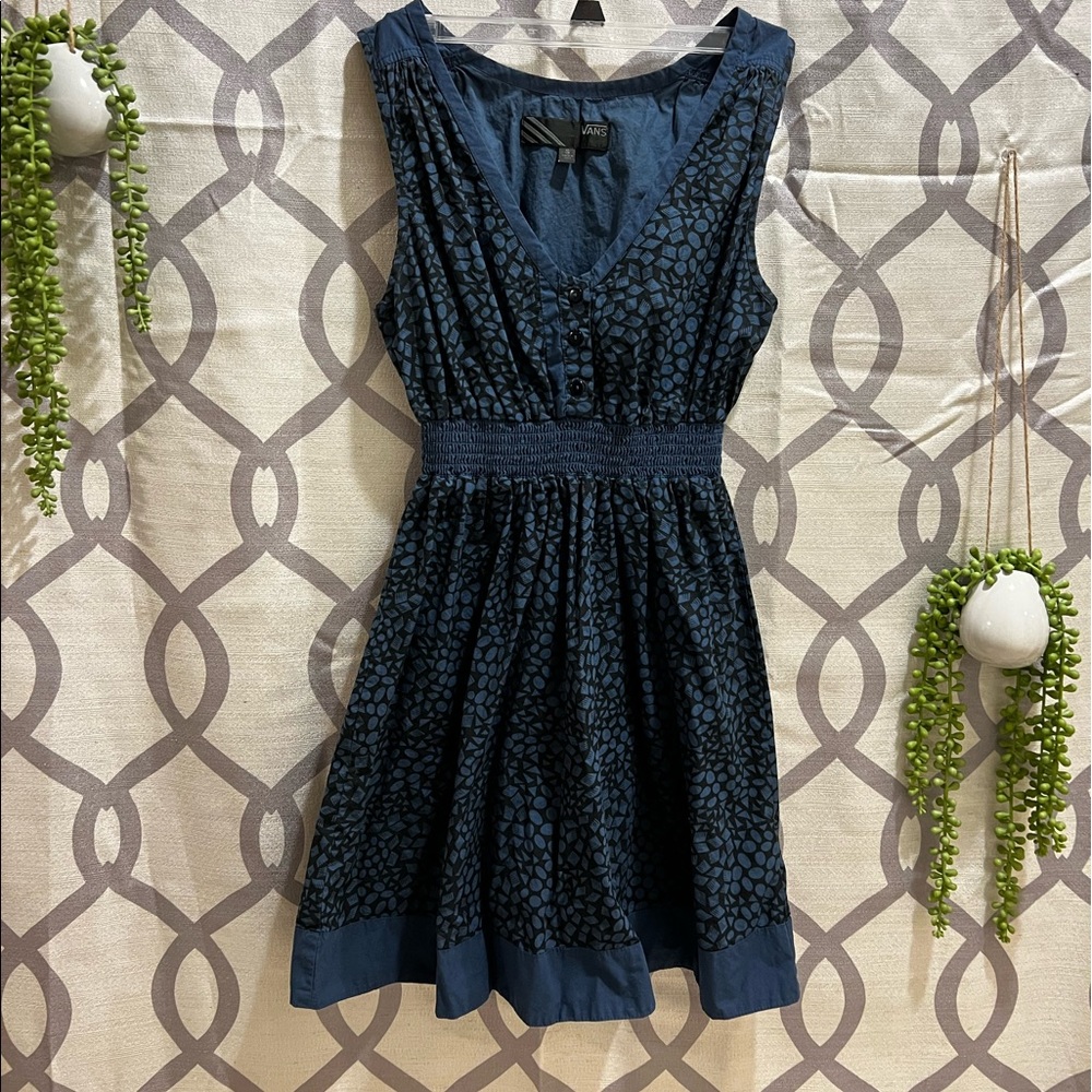 VANS blue and black geometric summer dress